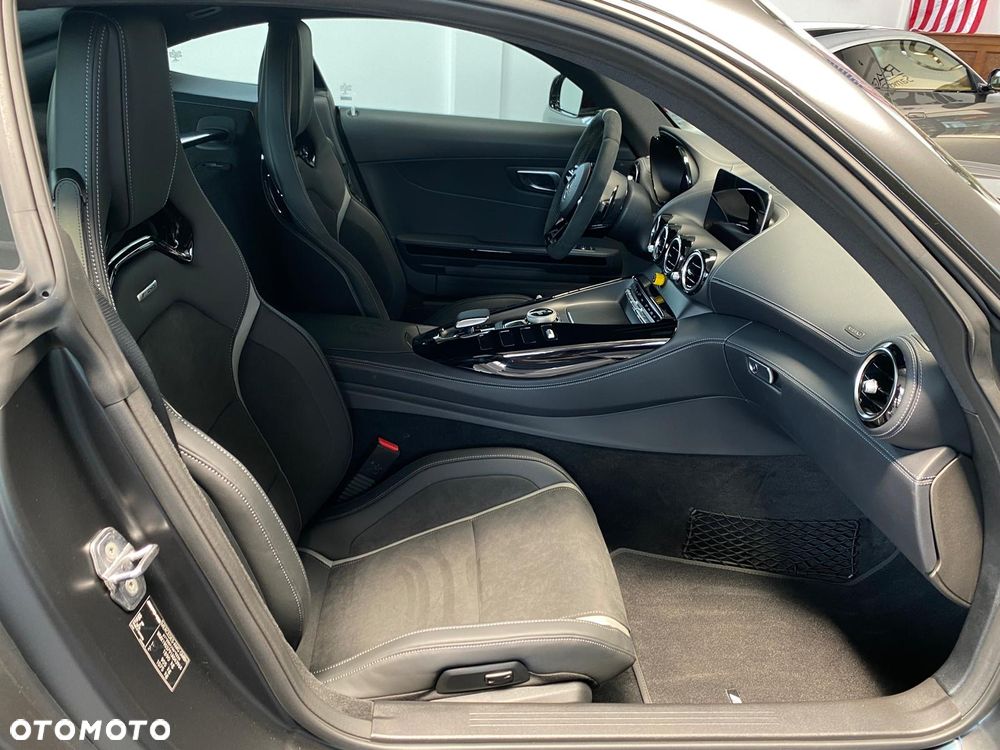 Mercedes-Benz AMG GT - 8