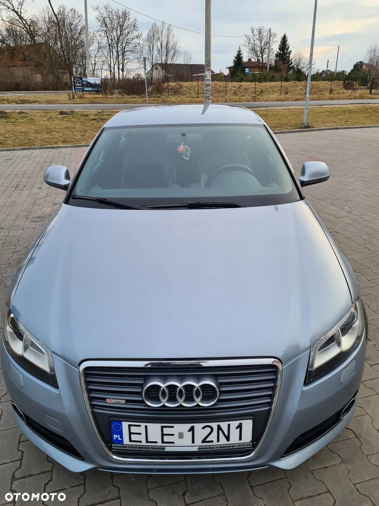 Audi A3 3-drzwiowe 2.0 TDI DPF Ambition - 3