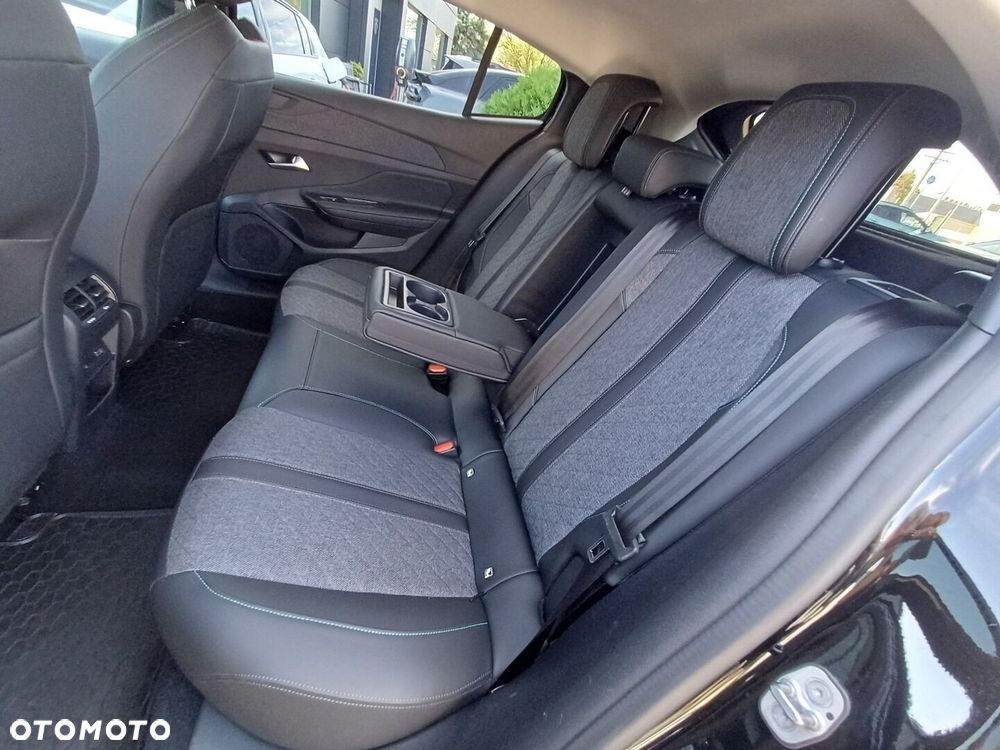 Peugeot 408 1.2 PureTech Allure Pack S&S EAT8 - 30
