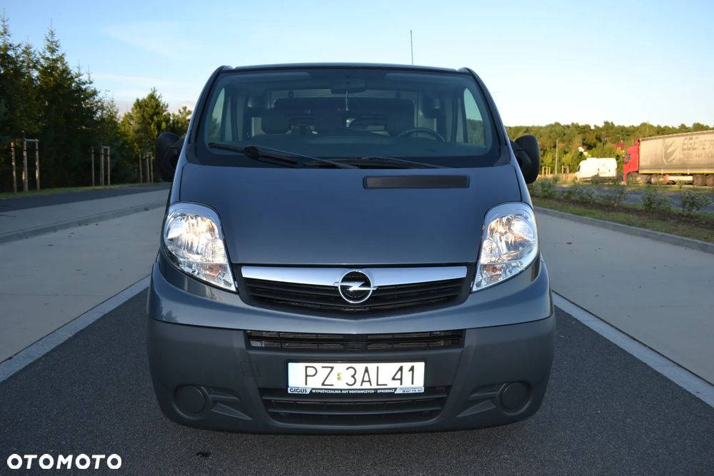 Opel Vivaro - 7