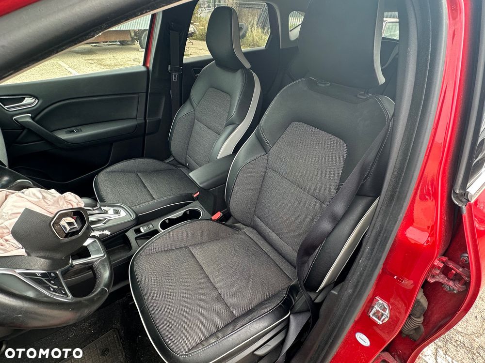 Renault Captur 1.3 TCe Intens EDC - 10