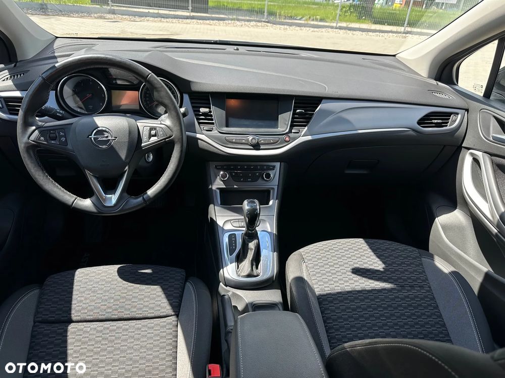 Opel Astra - 11