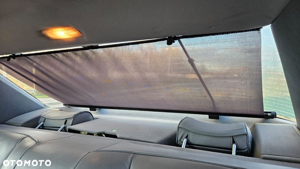 Mercedes-Benz W124 (1984-1993) - 11