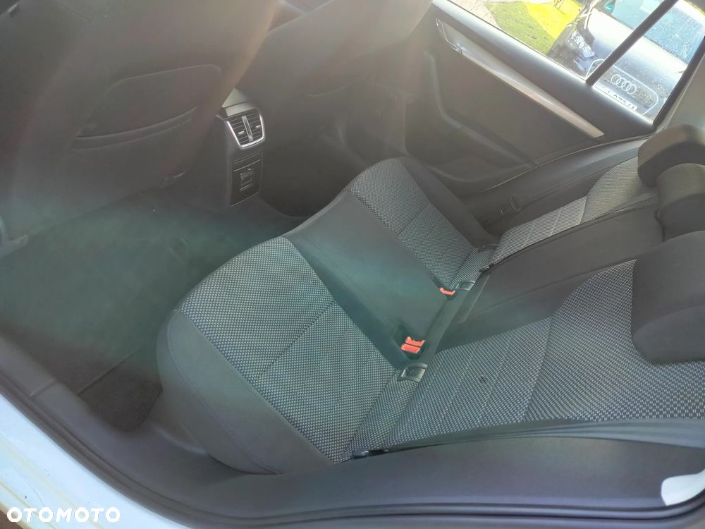 Skoda Octavia 1.6 TDI Active - 11