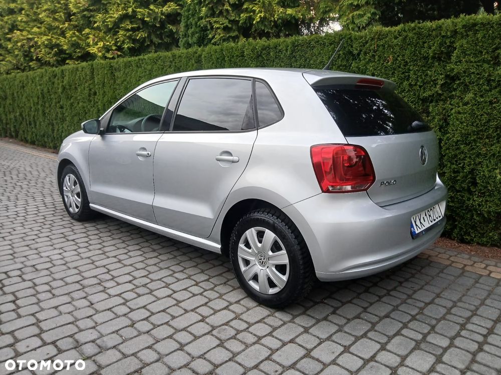 Volkswagen Polo - 2