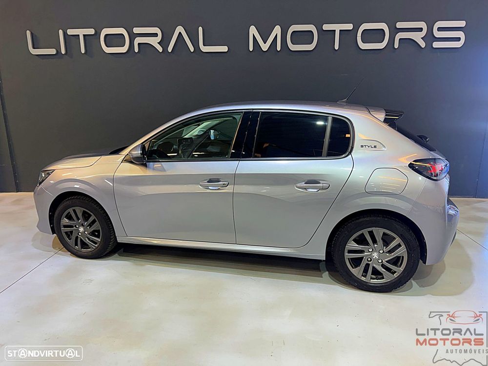 Peugeot 208 1.2 PureTech SE Style - 8