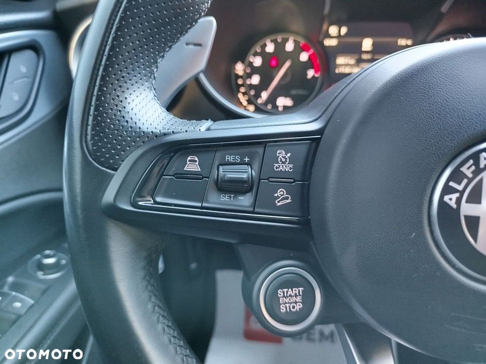 Alfa Romeo Stelvio 2.0 Turbo Sprint Q4 - 15