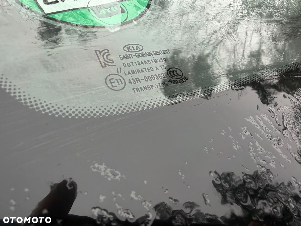 Kia Carens 1.7 CRDi Vision - 33