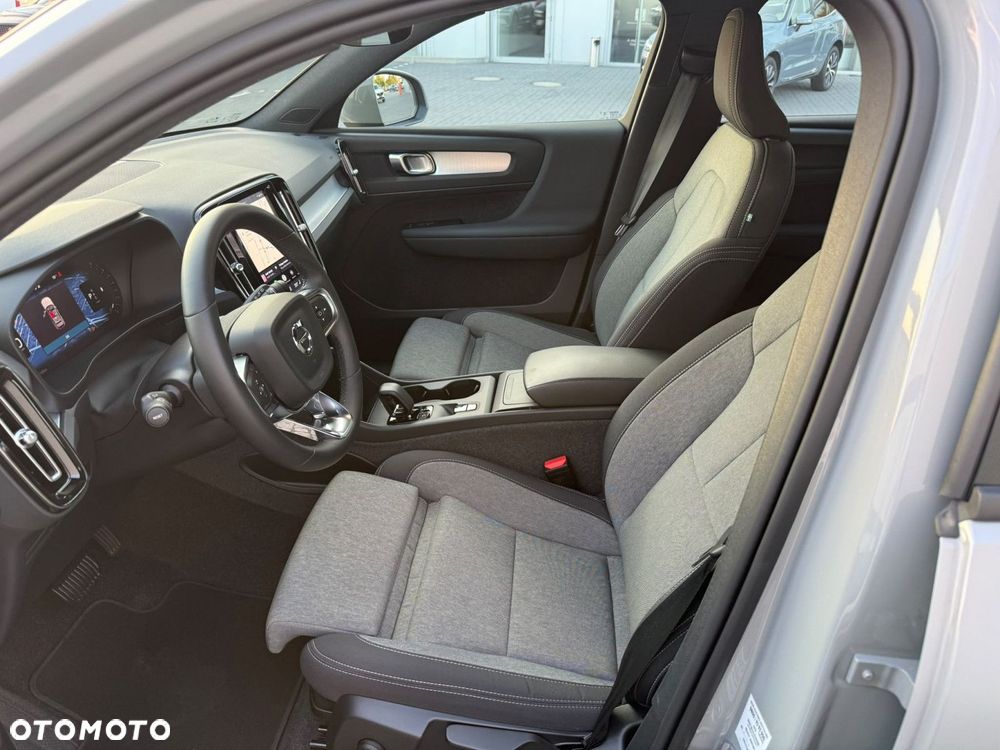 Volvo XC 40 - 11