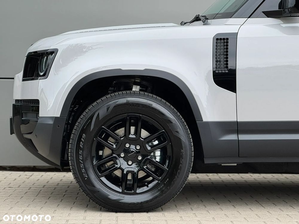 Land Rover Defender 3.0 D200 mHEV S - 6