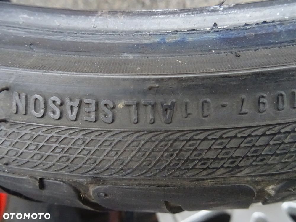 215/35/ZR18 84W Extra loud ACCELERA - 7