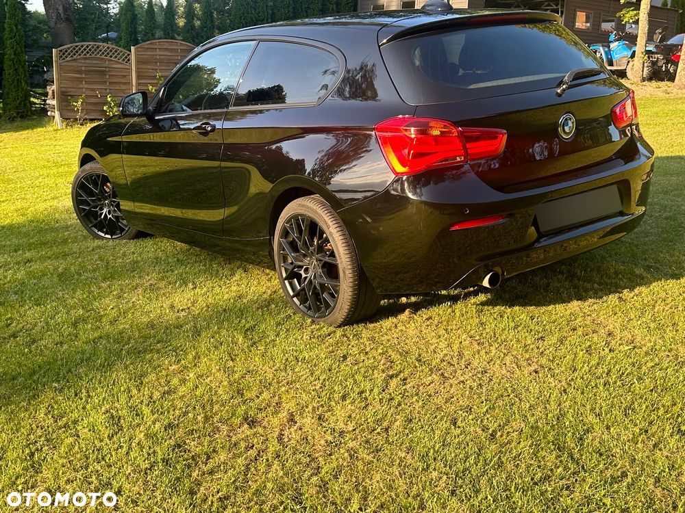 BMW Seria 1 116i - 4