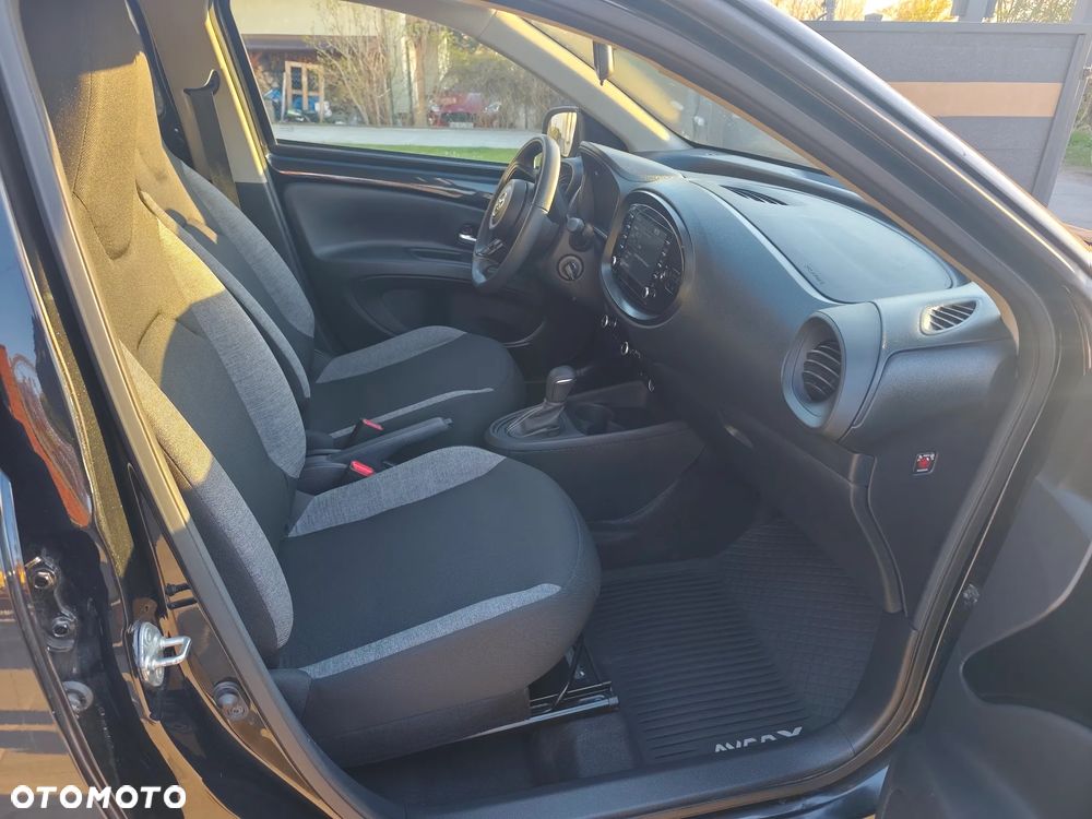 Toyota Aygo X S-CVT Air Prestige - 20