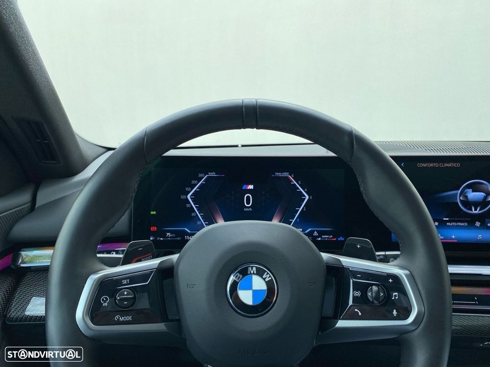 BMW 520 d Pack Desportivo M Pro - 6
