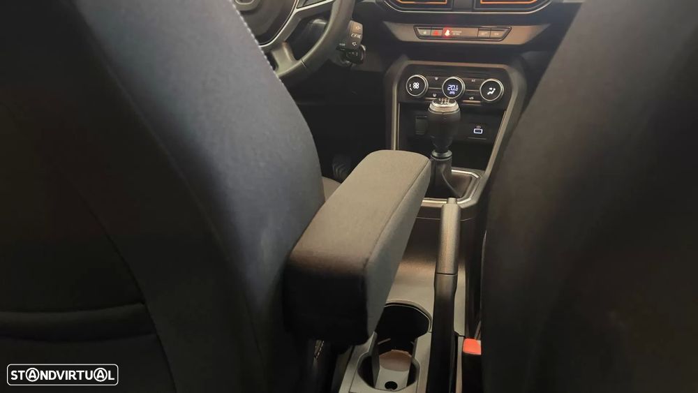 Dacia Sandero Stepway TCe 90 Comfort - 36