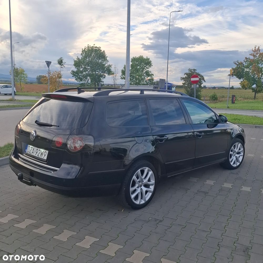 Volkswagen Passat Variant 2.0 TDI DPF Highline - 4