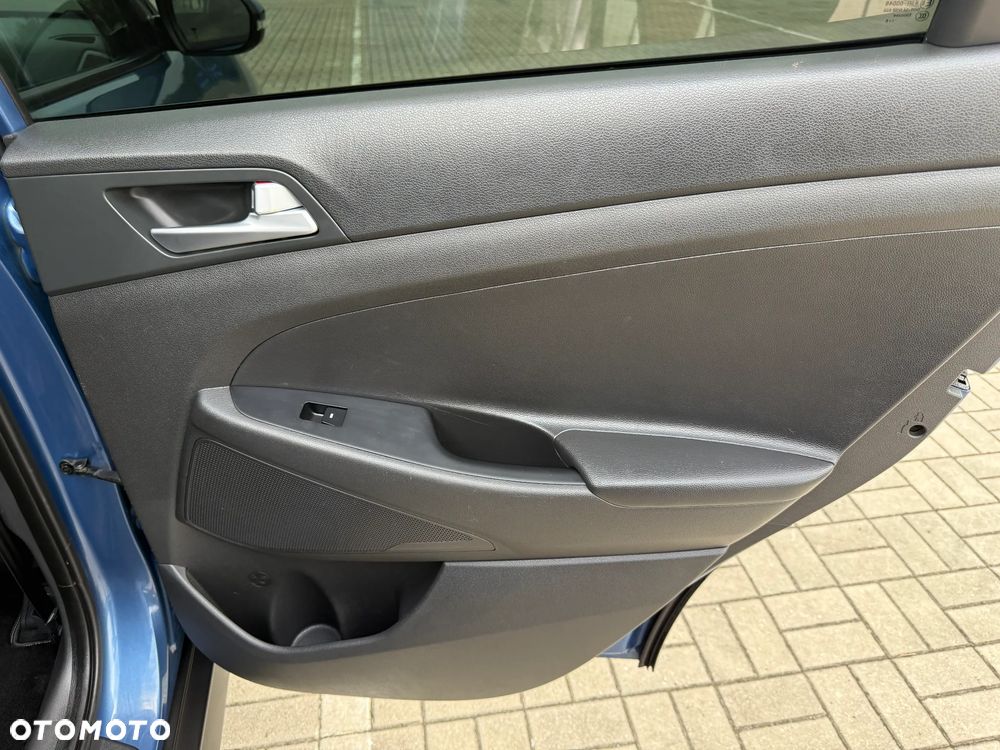 Hyundai Tucson blue 1.7 CRDi 2WD DCT Passion - 18