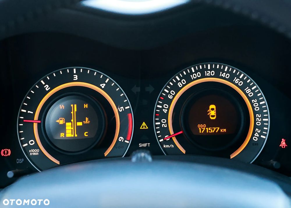 Toyota Auris 1.4 D-4D Edition - 11