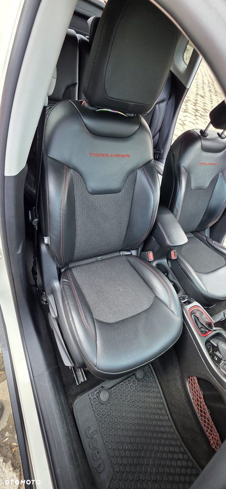 Jeep Compass 2.0 MJD Trailhawk 4WD S&S - 13