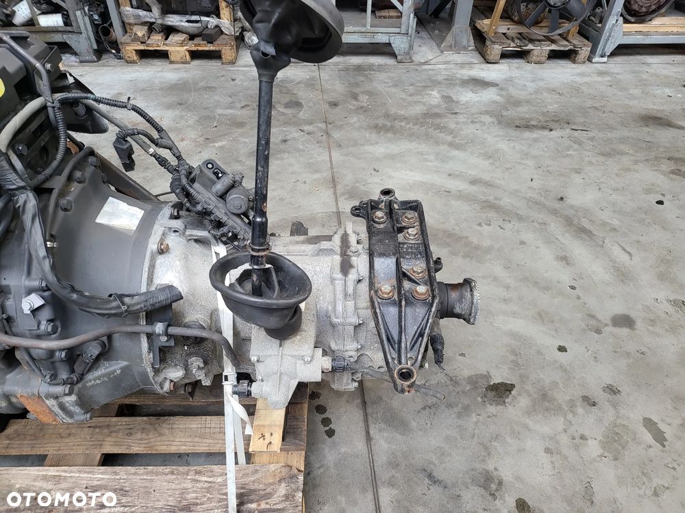 Skrzynia biegów manualna G56-6 Mercedes OM904 - 1