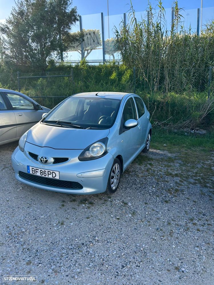 Toyota Aygo 1.0 - 1