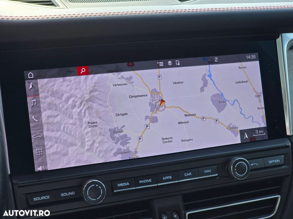 Porsche Macan GTS PDK - 26