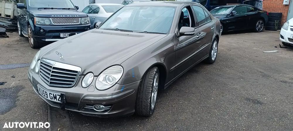 Dezmembrari / Dezmembrez E320 (W211) 45690 cutie viteze automată cod culoare 963 (MANUFAKTUR gri indium - vopsea metalizată) - 1