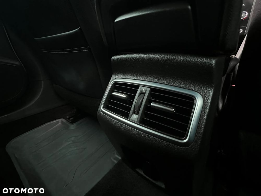 Renault Megane 1.3 TCe FAP Limited - 19