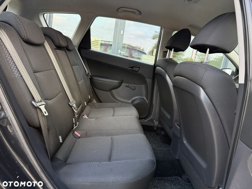 Hyundai i30 1.4 Base - 33