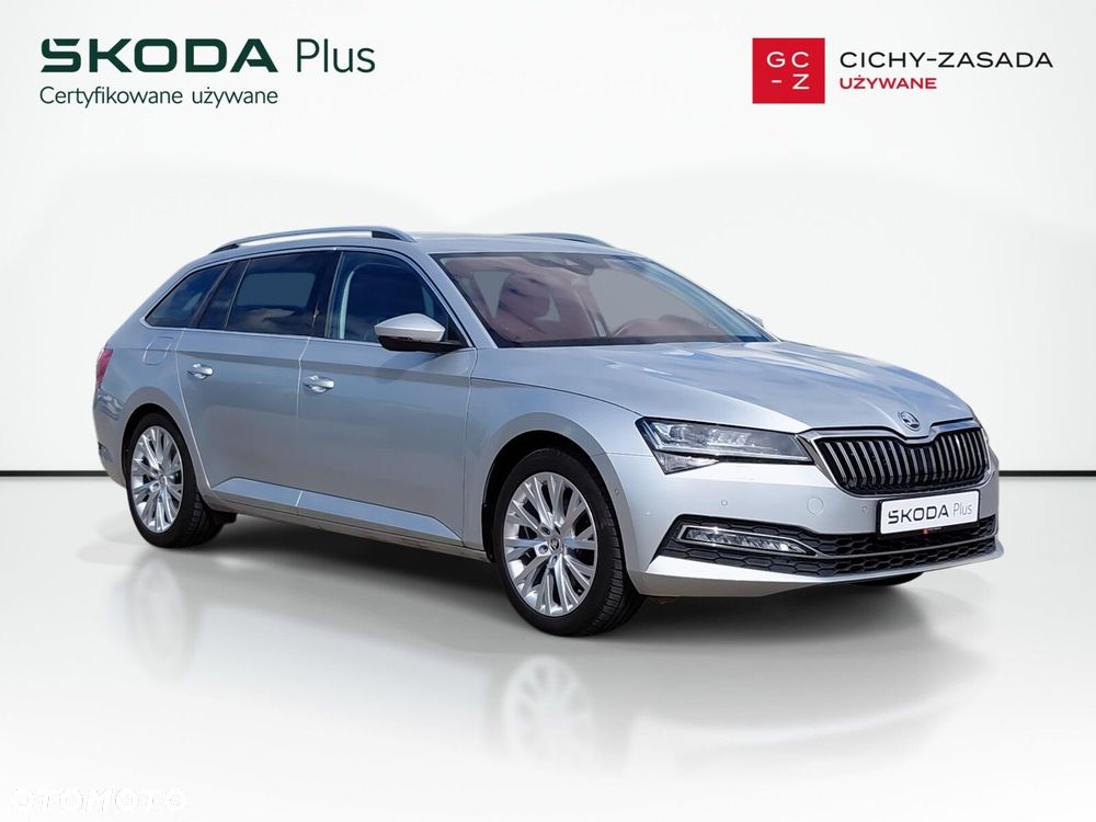 Skoda Superb 2.0 TDI SCR Style DSG - 8