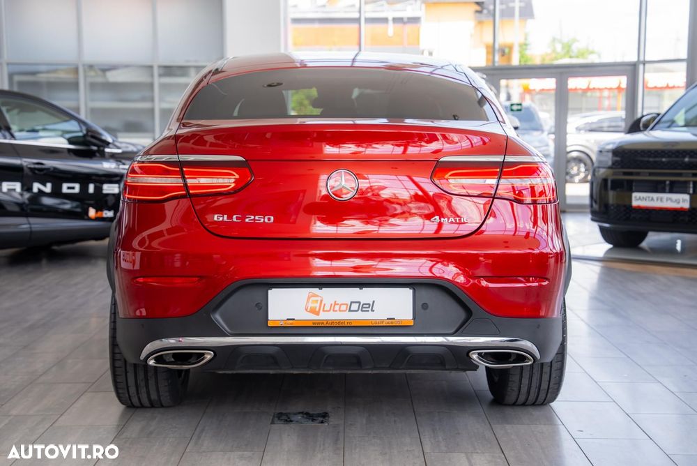 Mercedes-Benz GLC Coupe 250 4Matic 9G-TRONIC Exclusive - 11