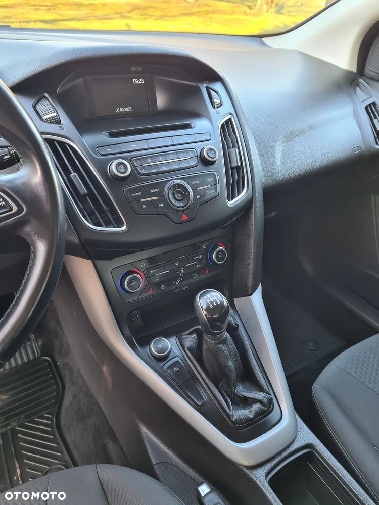 Ford Focus - 6