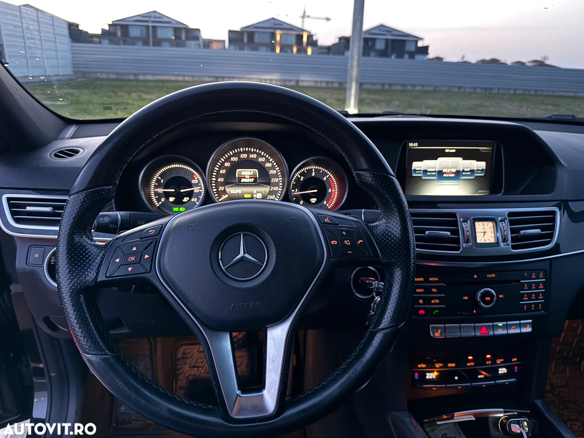 Mercedes-Benz E 220 BlueTEC Aut. - 3
