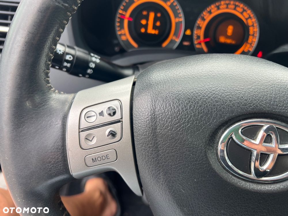 Toyota Auris 1.4 D-4D 2010 - 17