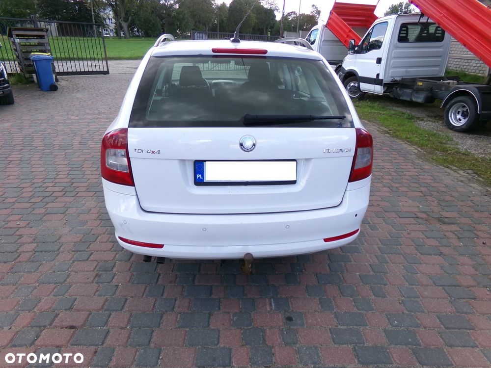 Skoda Octavia 1.9 TDI 4x4 Ambiente - 10