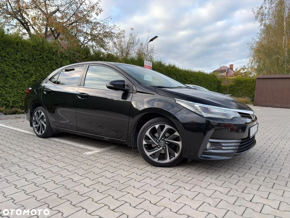 Toyota Corolla - 3