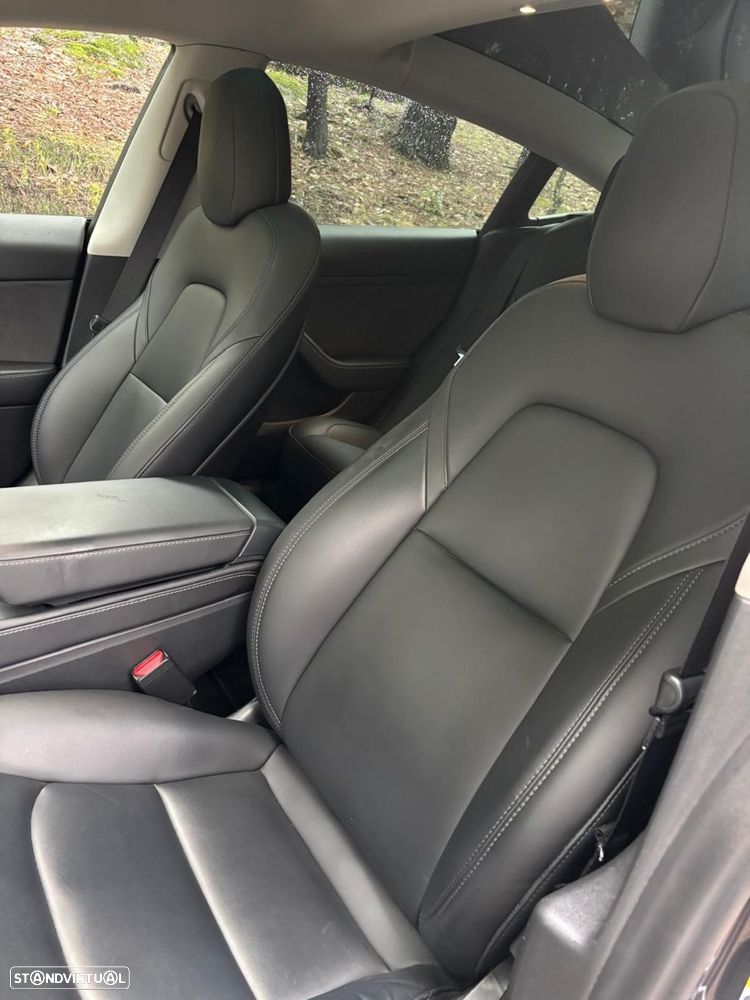 Tesla Model 3 Performance Dual Motor AWD - 25