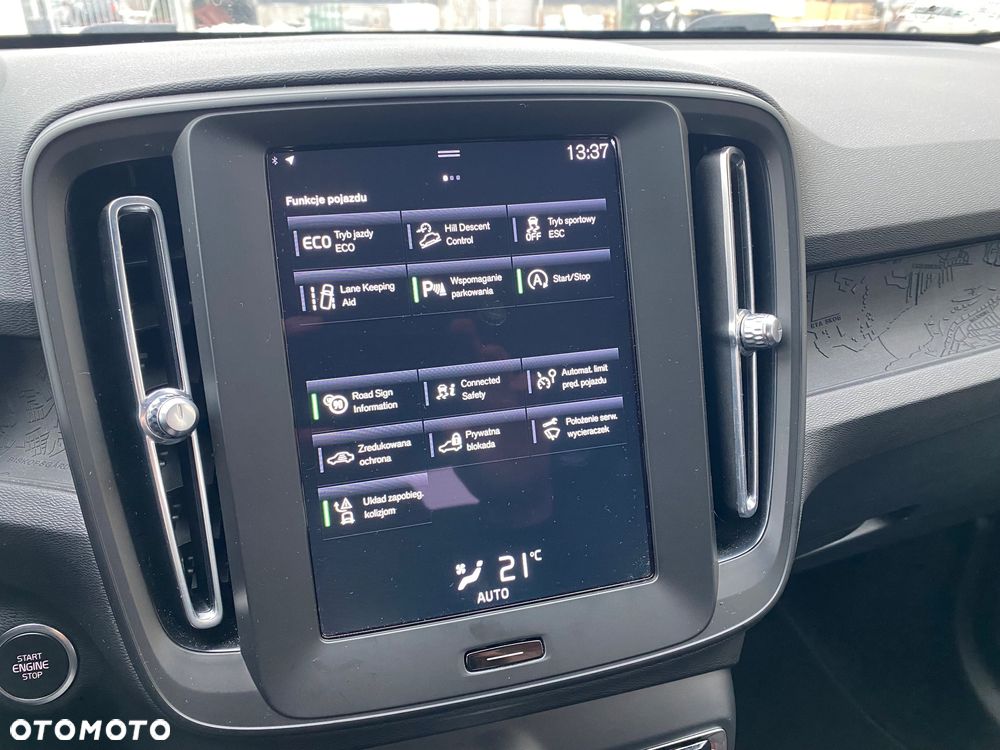 Volvo XC 40 T2 Essential - 14