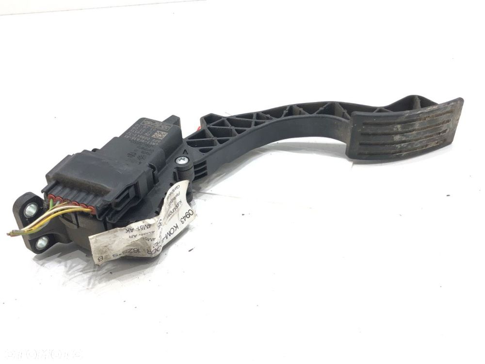 POTENCJOMETR GAZU  FORD FOCUS II Turnier (DA_, FFS, DS) 2004 - 2012 1.6 74 kW [100 KM] benzyna 2004 - 1