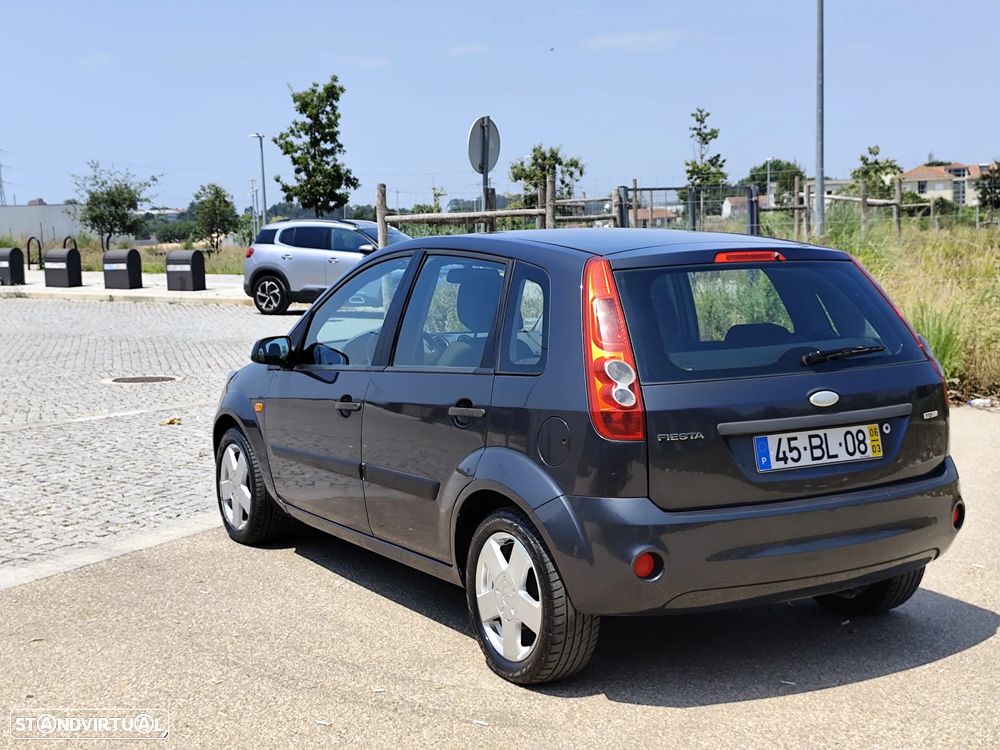 Ford Fiesta 1.4 TDCI Ambiente - 7