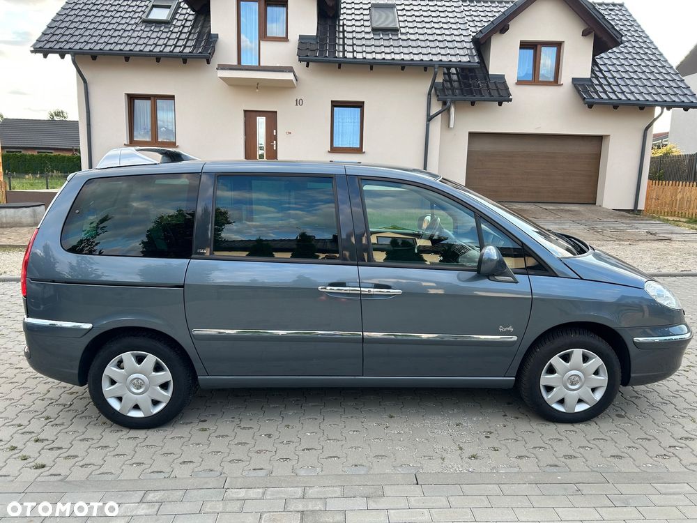 Peugeot 807 HDi 165 Premium - 5