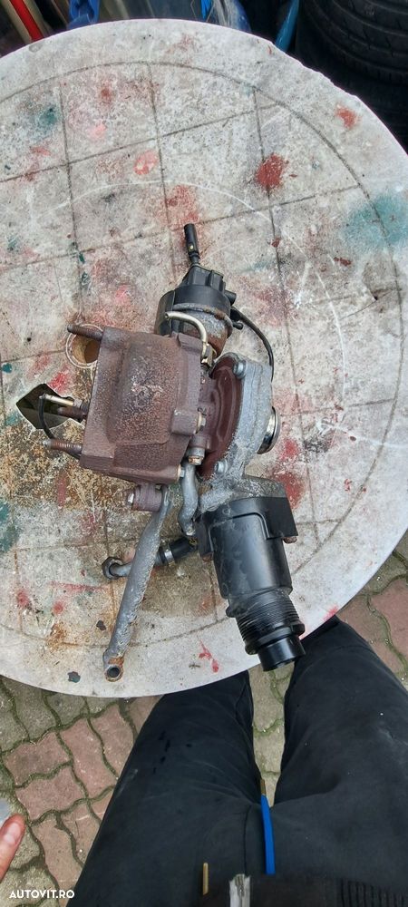 Turbina turbo Audi A4 B8 motor 2.0 tdi CAGA CAH 143 și 170 cp - 2