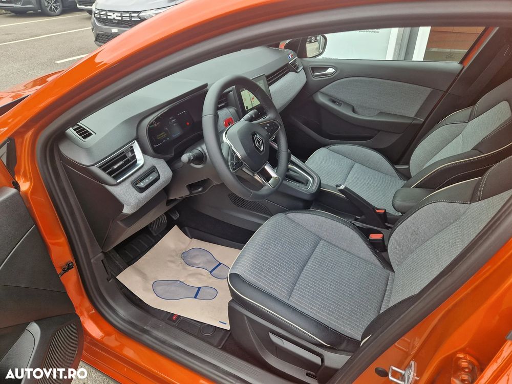 Renault Clio V E-Tech 145 Techno - 14