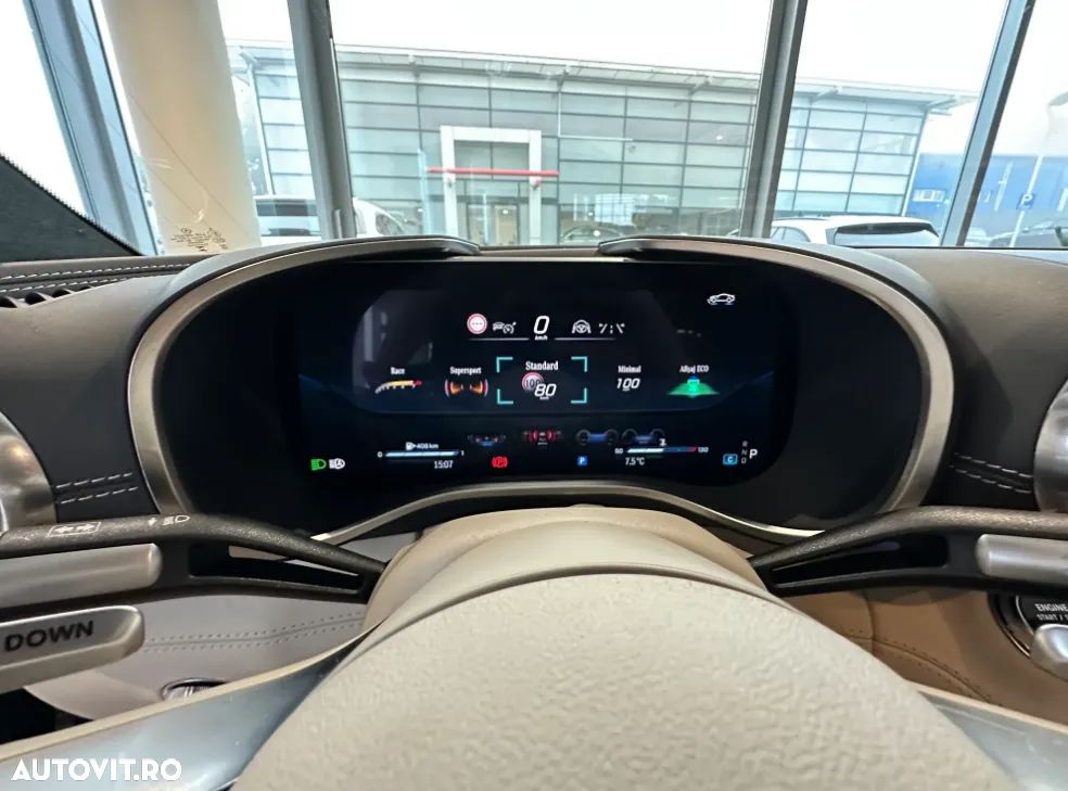 Mercedes-Benz SL AMG 63 4MATIC+ - 12