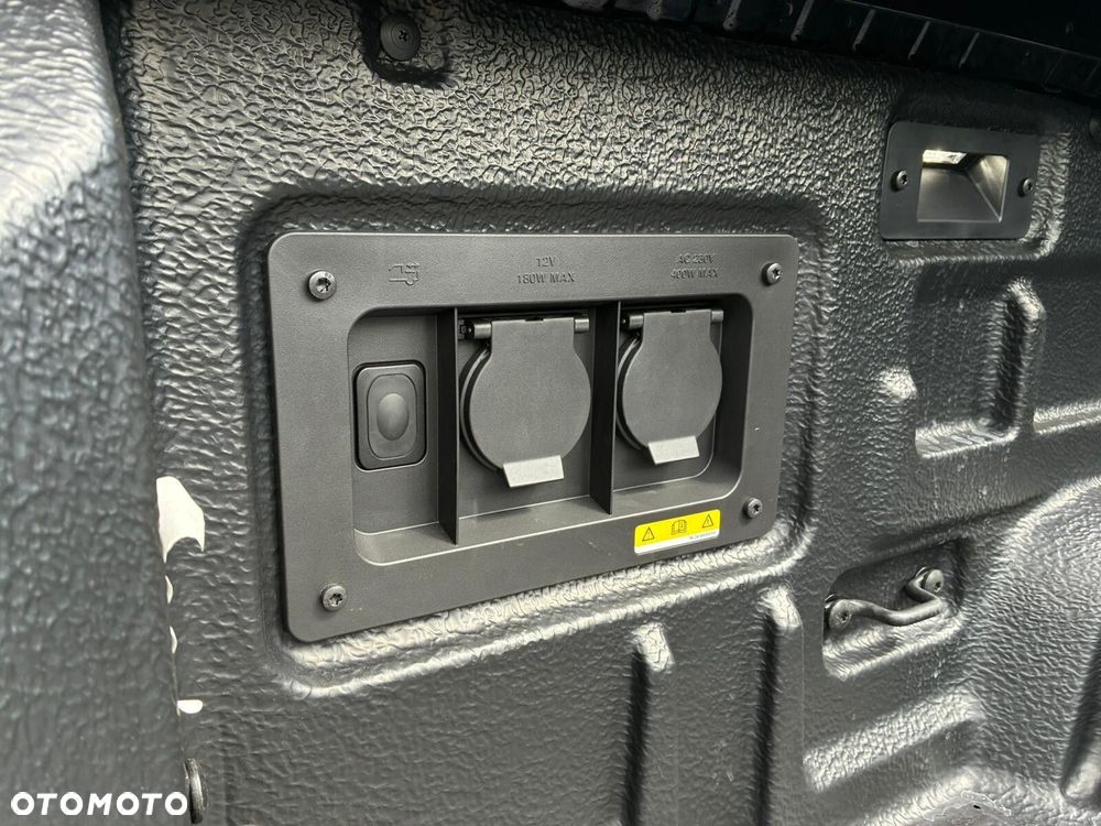 Volkswagen Amarok - 31