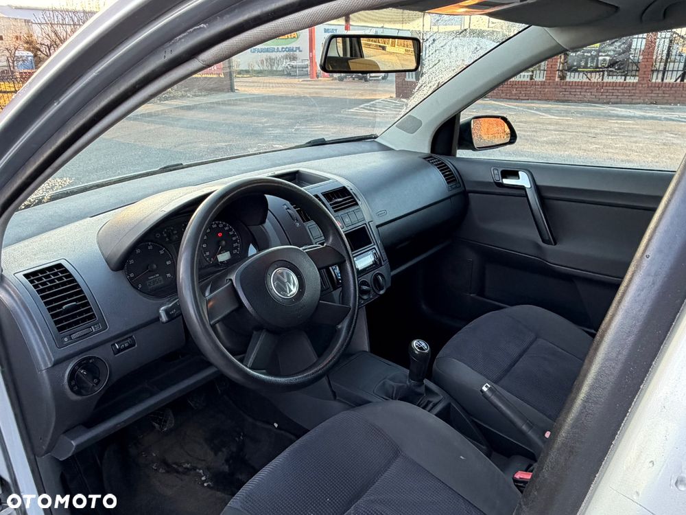 Volkswagen Polo 1.2 - 9