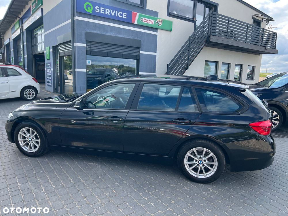 BMW Seria 3 318d Blue Performance Luxury Line - 12
