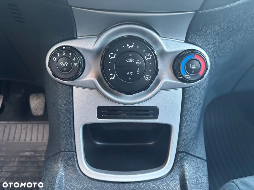 Ford Fiesta 1.25 Trend EU5 - 15