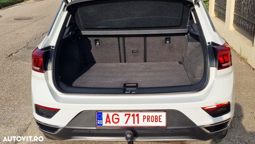 Volkswagen T-Roc 2.0 TDI SCR 4MOTION DSG IQ.DRIVE - 33