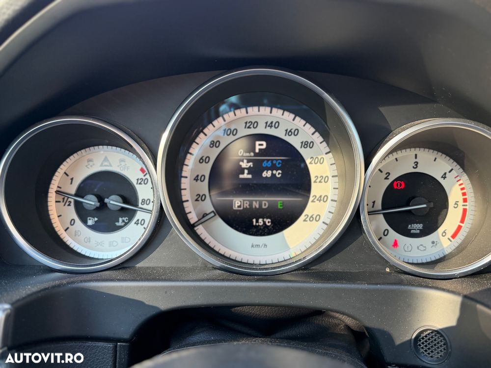 Mercedes-Benz E 250 BlueTEC 4Matic 7G-TRONIC Avantgarde - 17